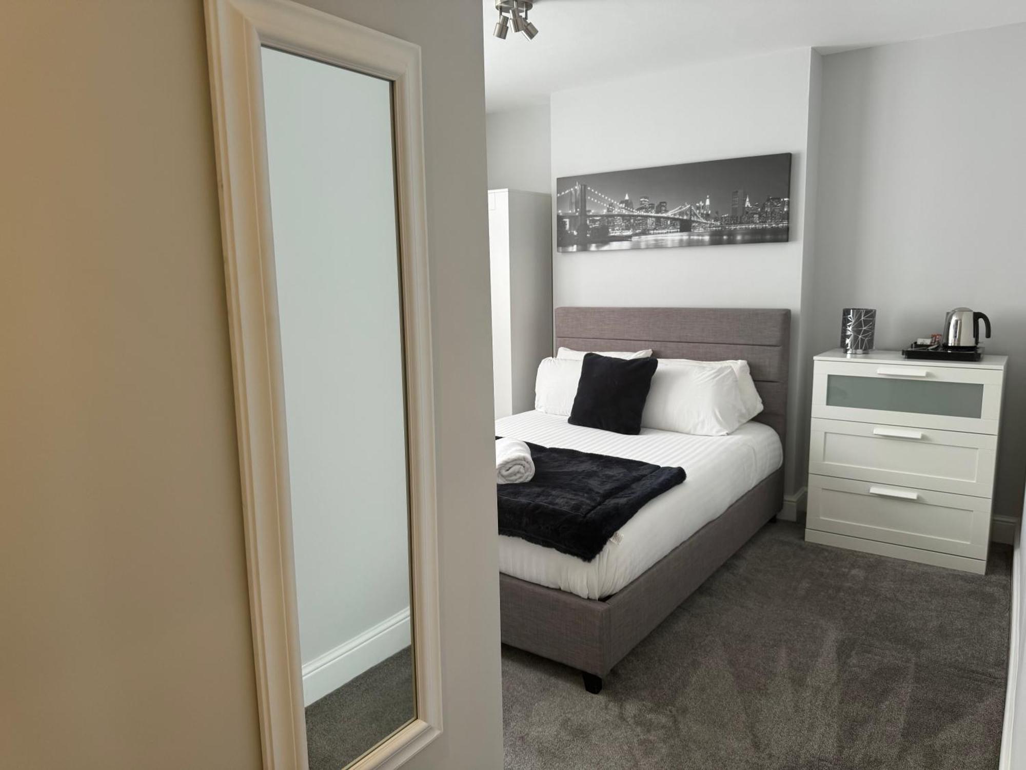Lymm Living Hotel Warrington  Exterior foto