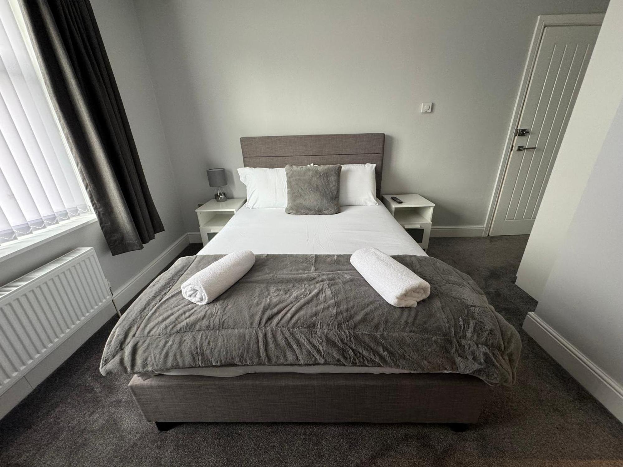 Lymm Living Hotel Warrington  Exterior foto